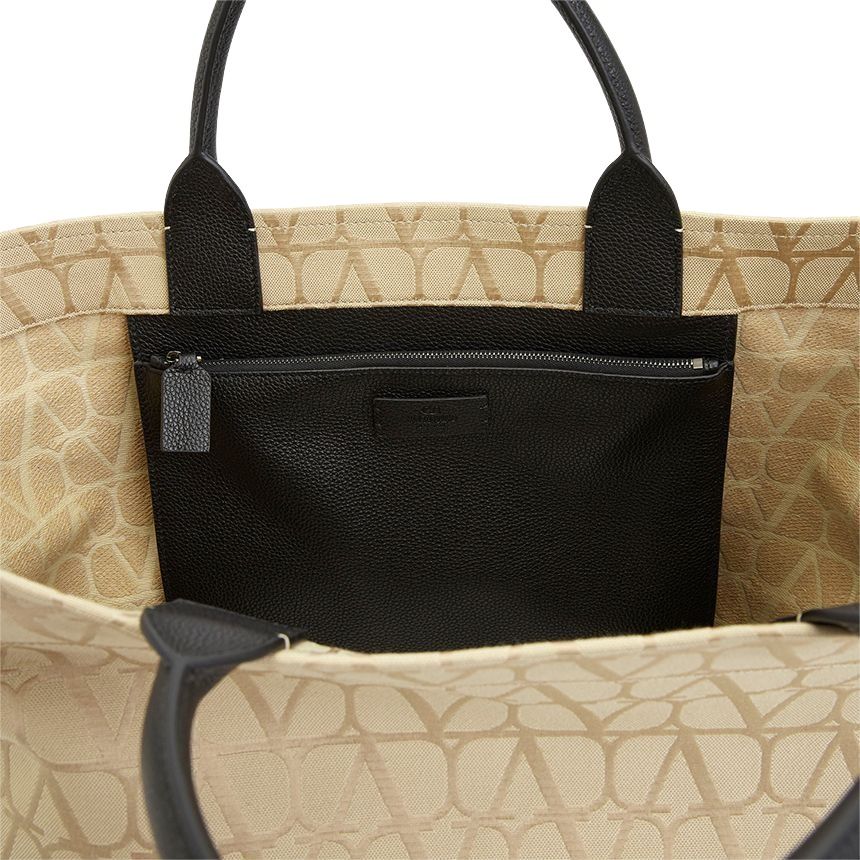 Valentino SS24 Tote Bag 'Beige Black' B0C55HND716
