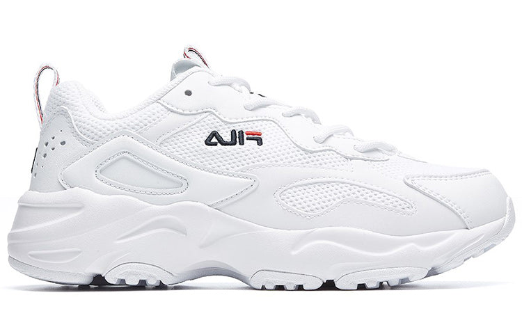 (WMNS) FILA Tracer Series Wear-resistant Low Tops Casual Shoe White F12W021111FWT
