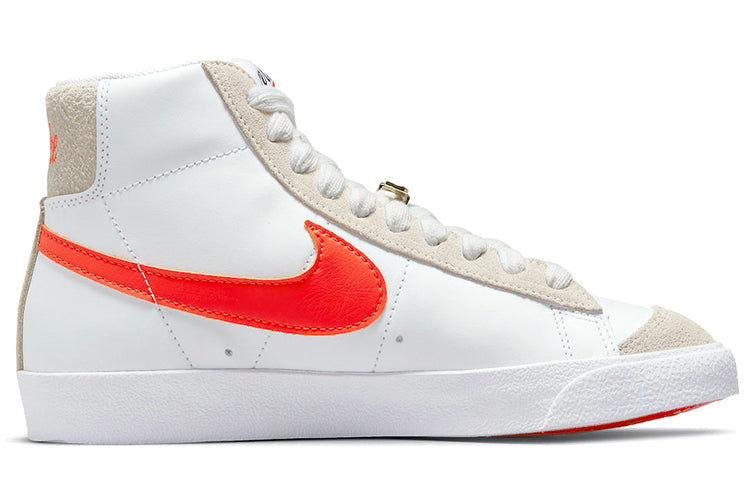 (WMNS) Nike Blazer Mid '77 SE 'First Use' DH6757-100