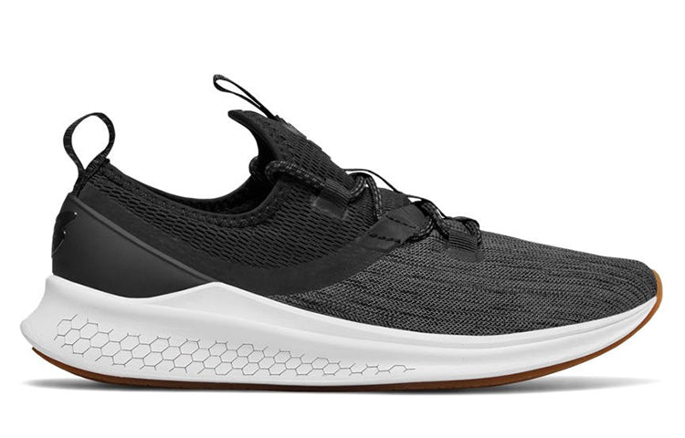 (WMNS) New Balance Fresh Foam Lazr 'Black White' WLAZRSB