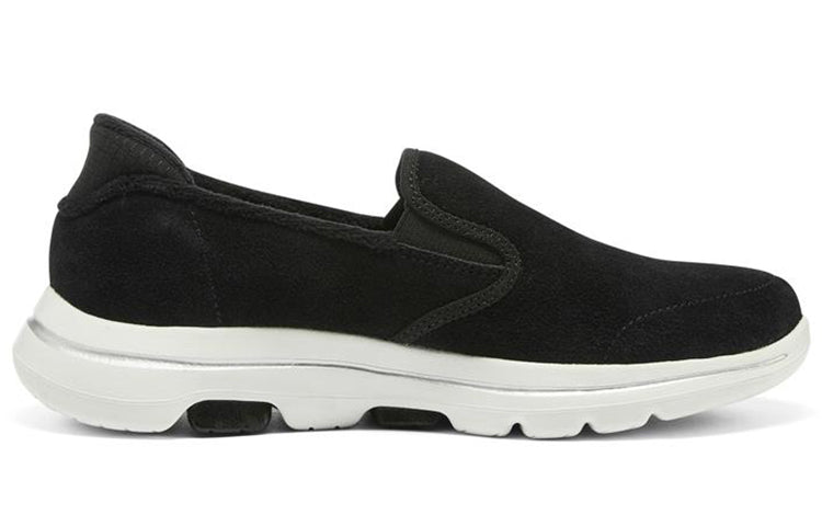 (WMNS) Skechers Go Walk 5 'Black White' 896045-BKW