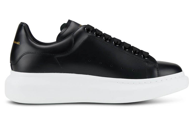 Alexander McQueen Oversized Sneaker 'Black White Sole' 553680WHGP51000