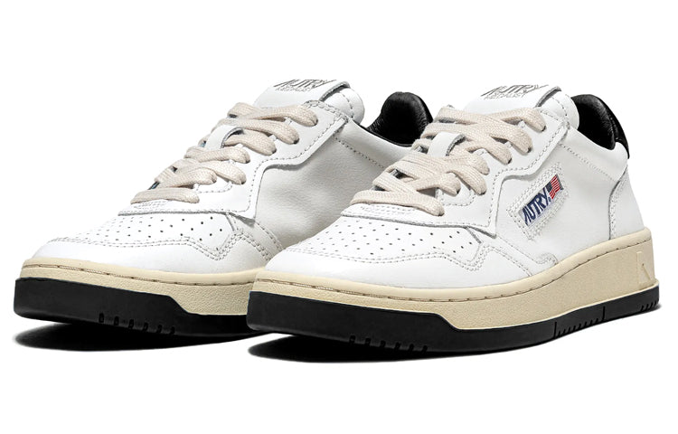 Autry Medalist Leather Low 'White Black' AULM-BB43