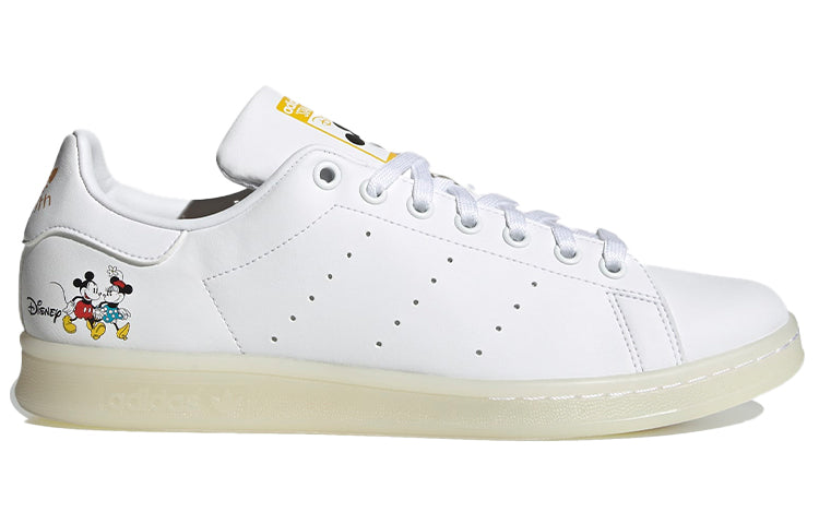 adidas Disney x Superstar 'Mickey and Minnie - Holding Hands' GW2255