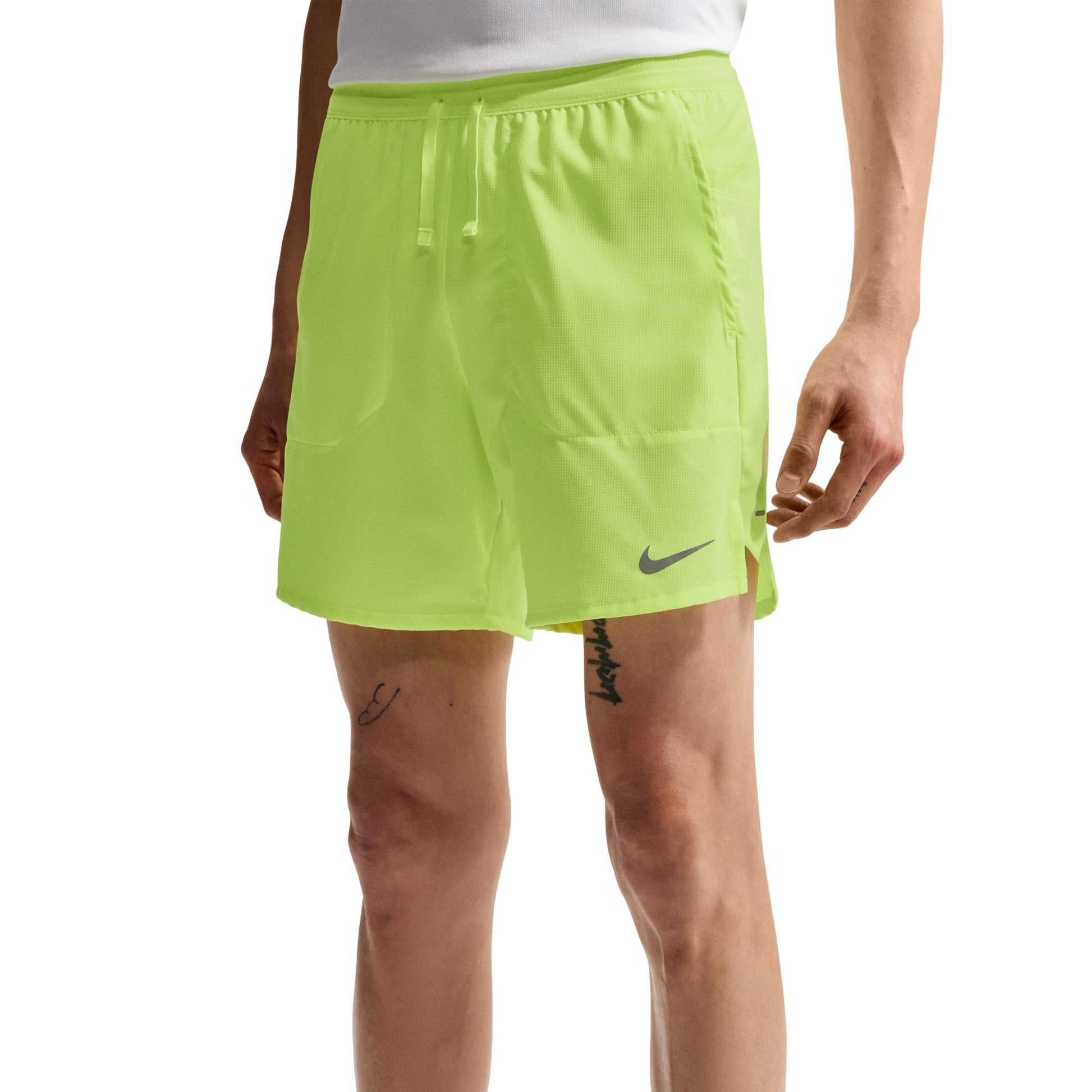 Nike Stride Dri-FIT 7-inch Brieflined Shorts 'Bolt Ice' IF2047-737