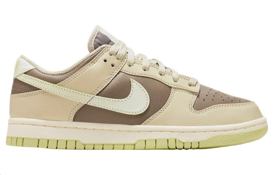 (WMNS) Nike Dunk Low 'Cream Brown' FB4961-012