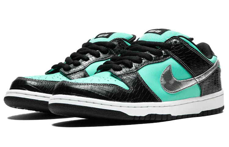 Nike x Diamond Supply Co. SB Dunk Low Pro 'Tiffany' 304292-402