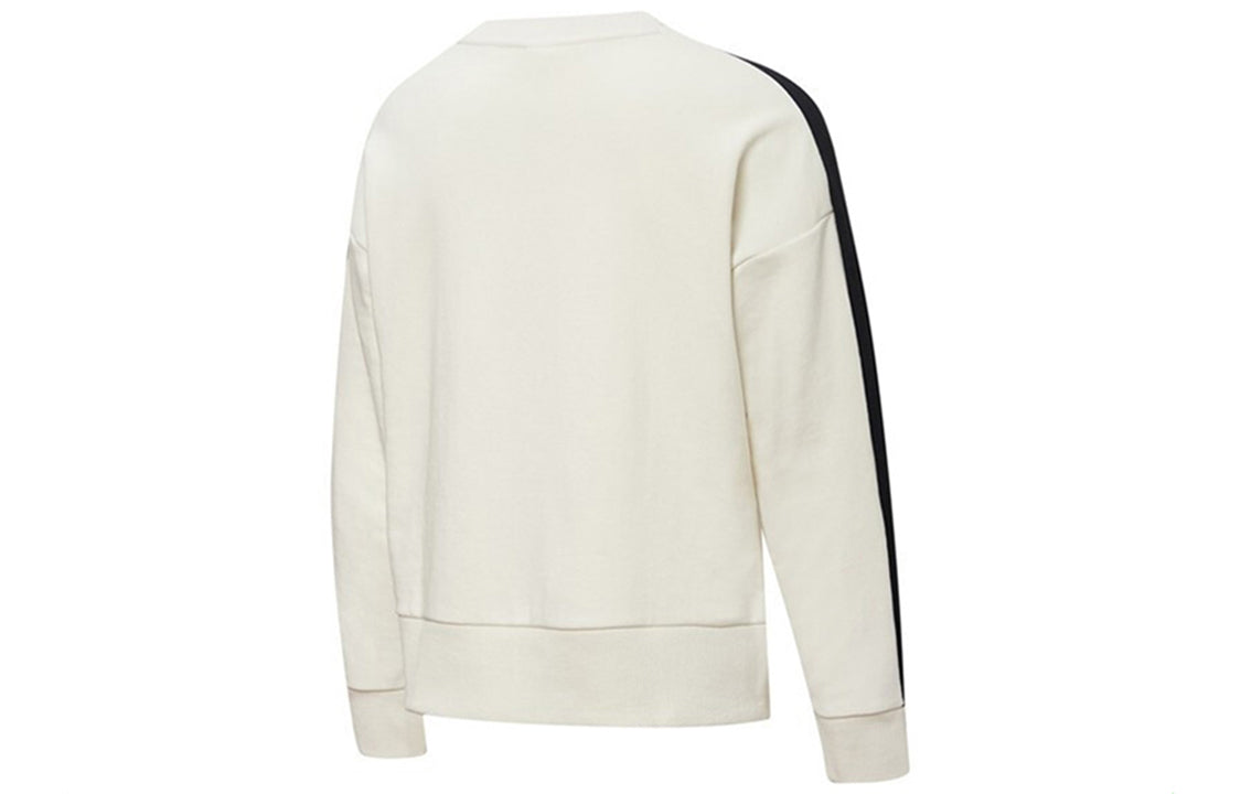 (WMNS) PUMA Classics T7 Crewneck Sweatshirt 'White Black' 599226-05
