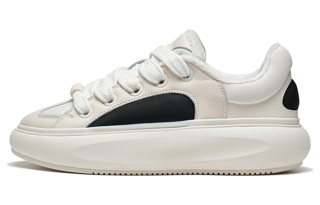 Li-Ning YunYou C4D 'White Black' AZGT089-1