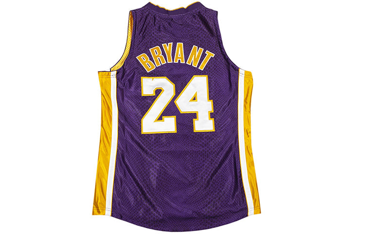 Mitchell & Ness Kobe Bryant Authentic Jersey 'Los Angeles Lakers - Kobe Bryant' NNBJGS20051-LALGOLDKBR