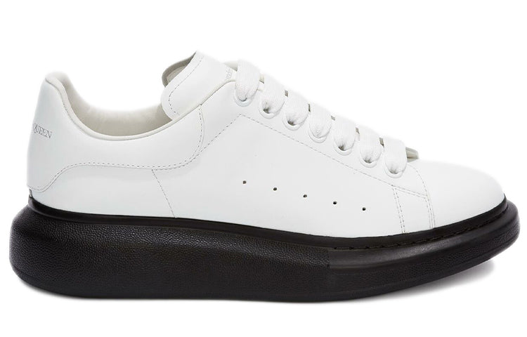 Alexander McQueen Oversized Sneaker 'White Black Sole' 553680WHTQ49061