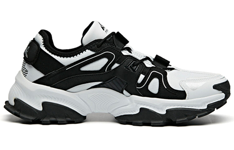 ANTA Outdoor Series Sneakers 'Black White' 112016601-1
