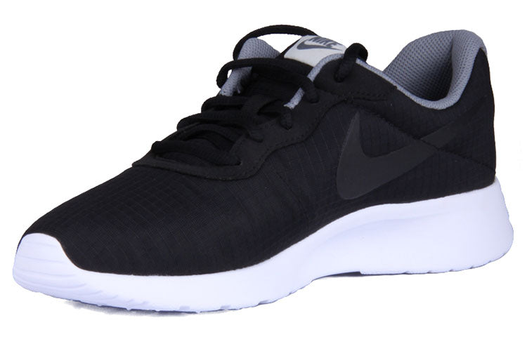 Nike Tanjun Black/White/Grey 876899-001