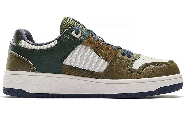 Li-Ning Classic Skateboarding 'White Olive Green' AGCS391-3