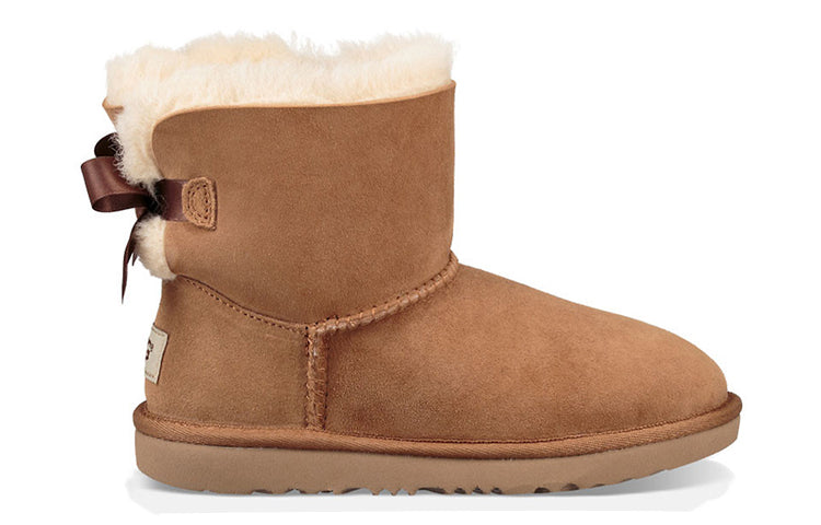 UGG Mini Bailey Bow II (Big Kids) Chestnut 1017397K-CHE