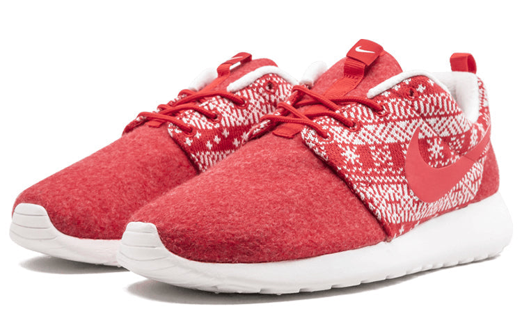 (WMNS) Nike Roshe One 'Christmas Sweater' 685286-661