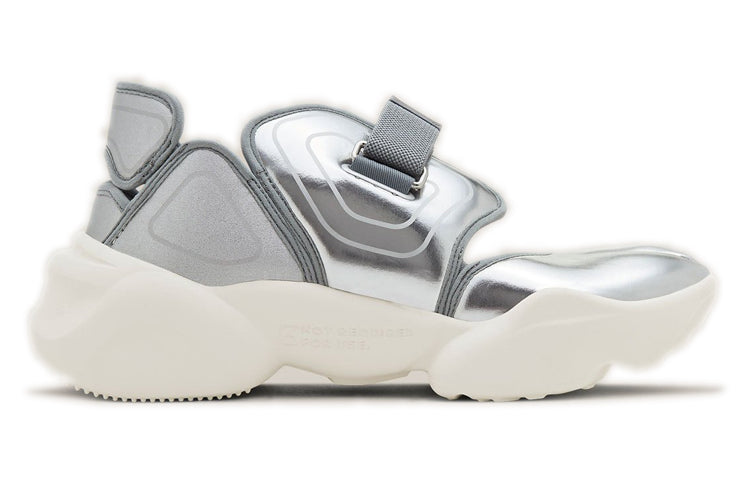 (WMNS) Nike Aqua Rift 'Liquid Metal Silver' CW5875-001