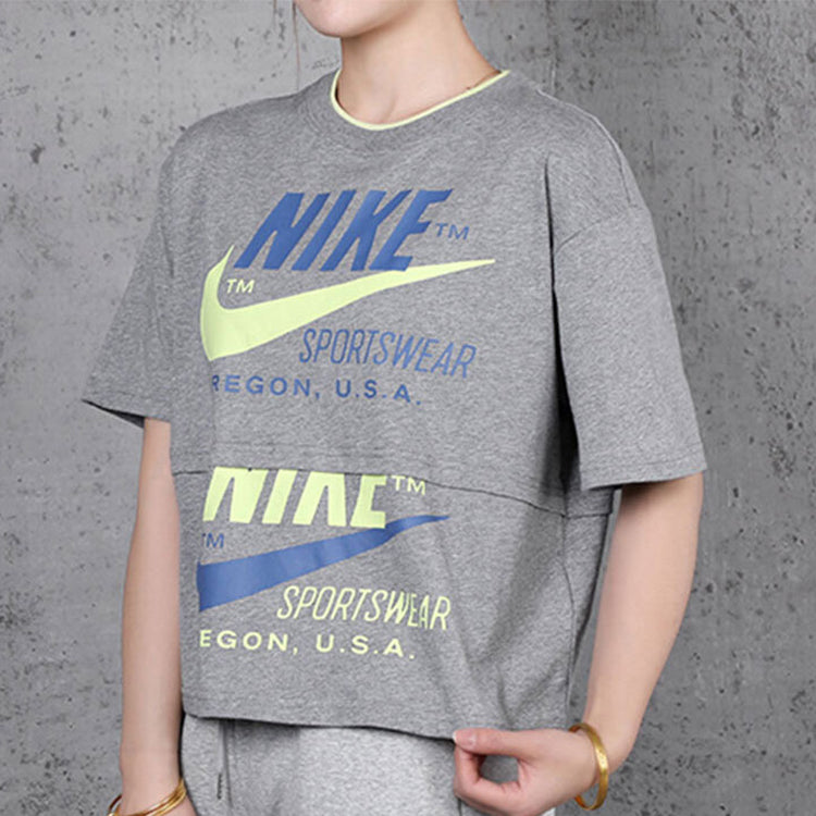 (WMNS) Nike Logo Splicing Casual Short Sleeve 'Gray' CJ2041-091