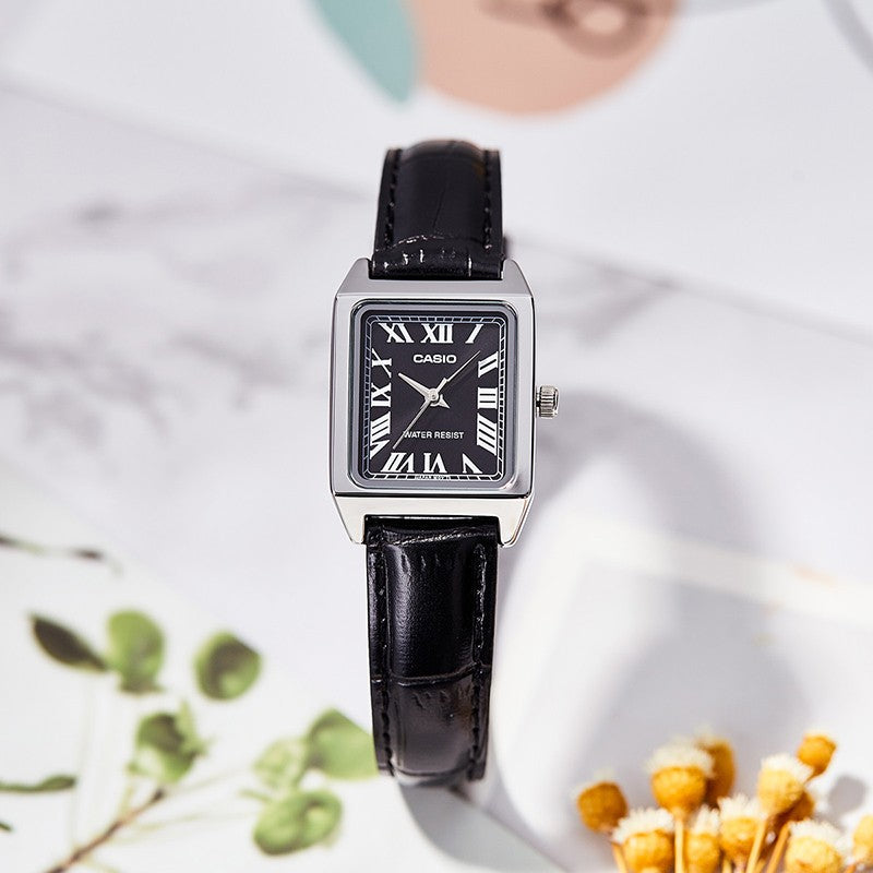 CASIO Vintage Style Square Red Squarees Quartz Black Analog LTP-V007L-1B