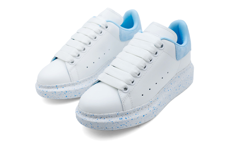 (WMNS) Alexander McQueen Larry Oversized Low-Top Sneakers 'White Sky Blue' 708068WICG78973