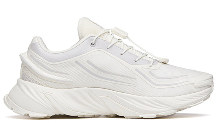 (WMNS) ANTA Running Series Low 'White Grey' 122145525-2