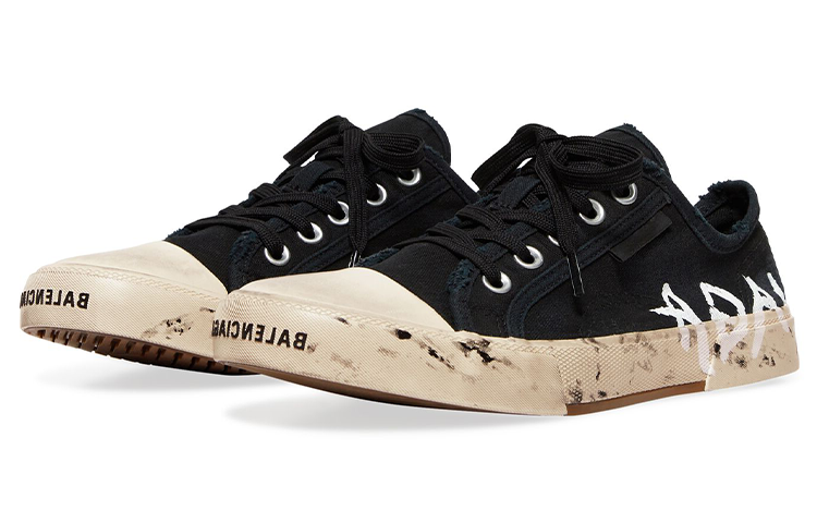 (WMNS) Balenciaga Paris Low Top Graffiti Sneakers 'Black and White Destroyed Cotton' 688757W3RR51099