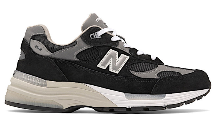 حذاء New Balance 992 صنع في الولايات المتحدة الأمريكية "أسود" M992EB