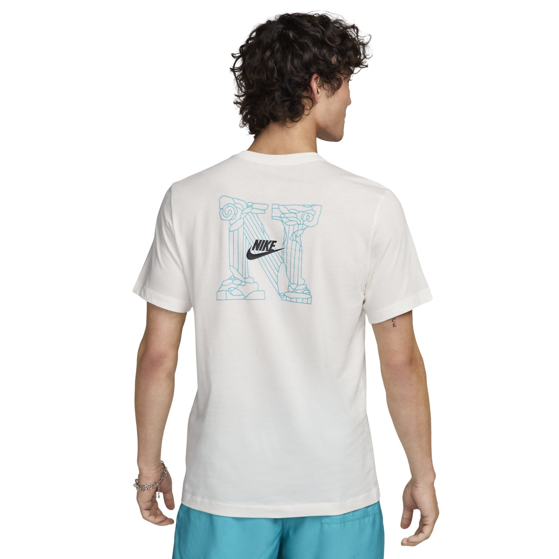 Nike Sportswear Swoosh T-Shirt Asia Sizing 'Sail' FZ5418-133
