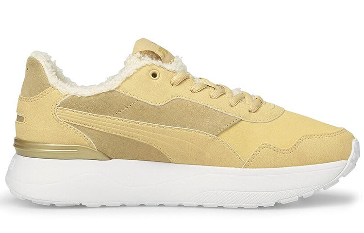 (WMNS) PUMA R78 Voyage Running Shoes White 382719-02