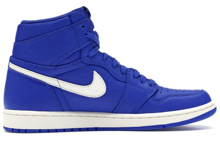 Air Jordan 1 Retro High OG 'Hyper Royal White' 555088-401