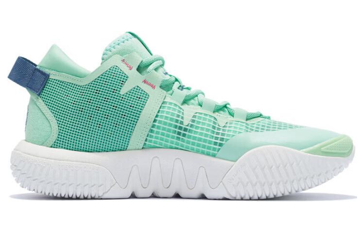 Li-Ning Badfive 2 Low 'Green White' ABFT029-3
