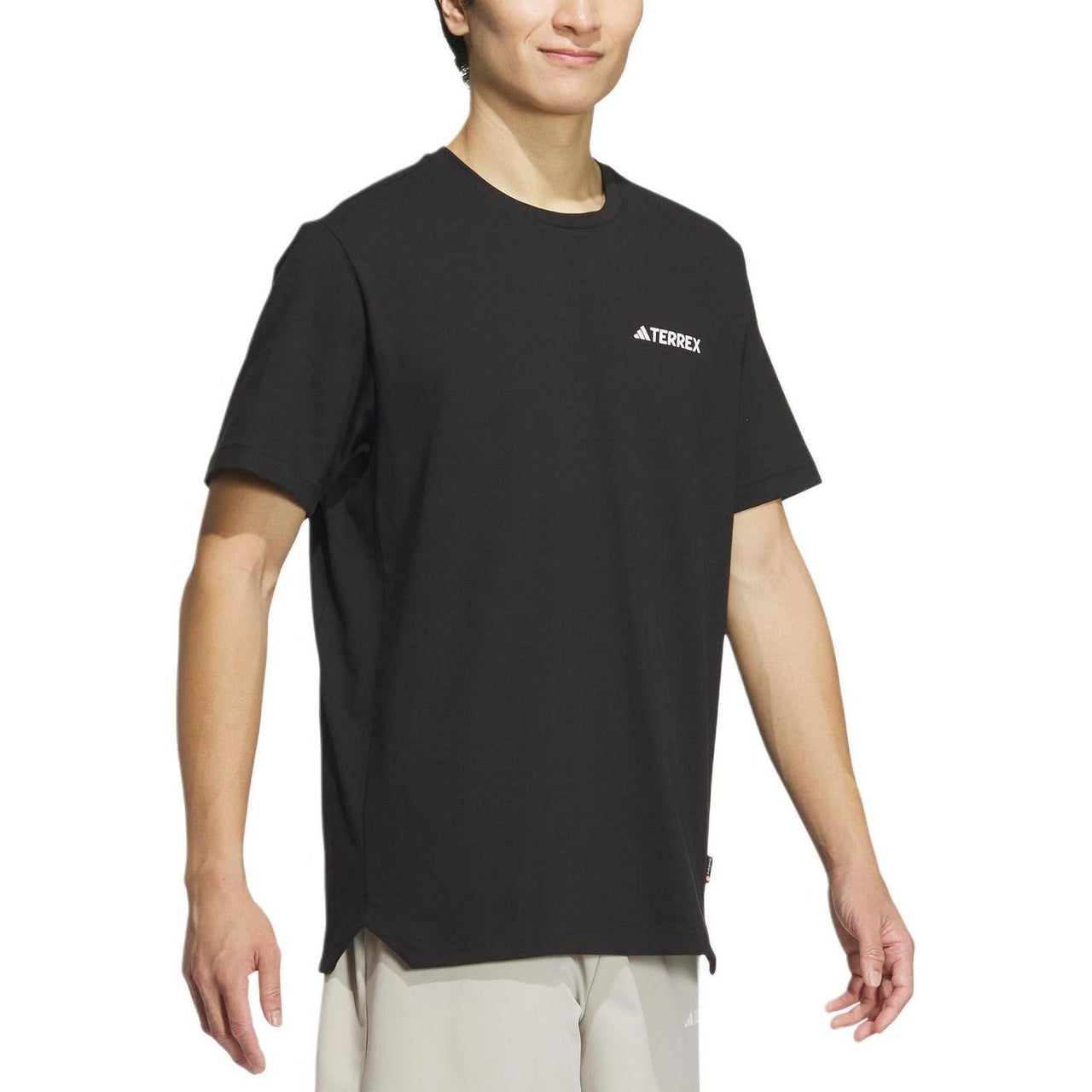 adidas Graphic T-Shirts Asia Sizing 'Black' IW3904