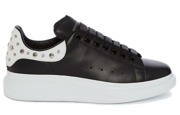 Alexander McQueen Oversized Studded Leather Sneakers 'Black' 485246WHGP51070
