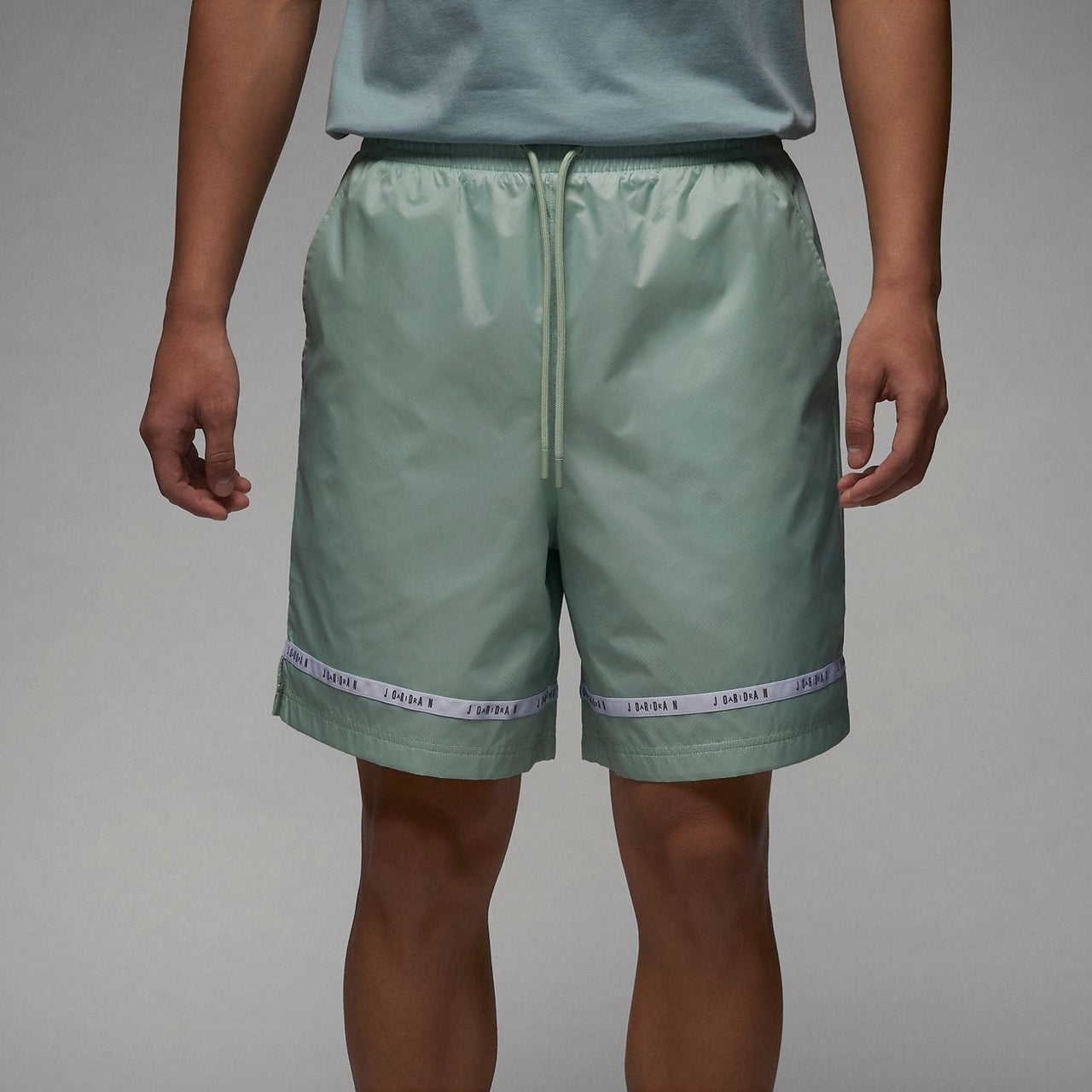 Air Jordan Essentials Woven Shorts 'Green' DX9692-321