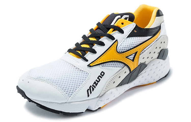 Mizuno Mondo Control 'White Saffron' D1GA201174