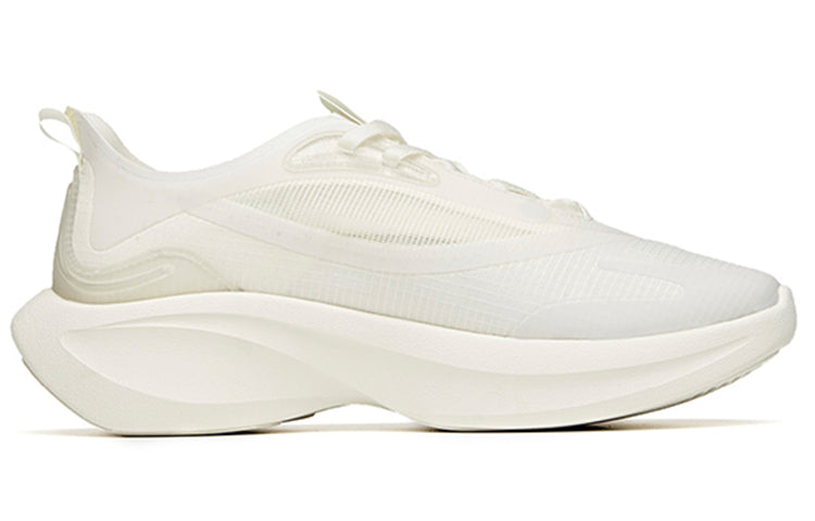(WMNS) ANTA Leaf 1 'Ivory' 922125520-5