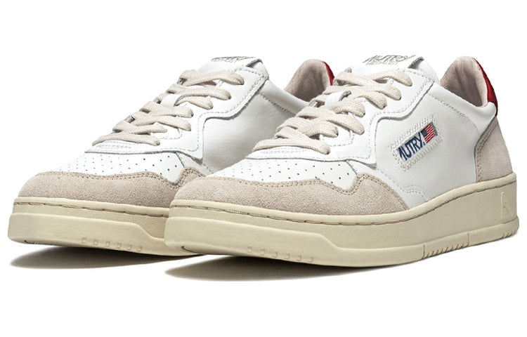 (WMNS) Autry Medalist Low 'White Red Suede' AULW-LS43