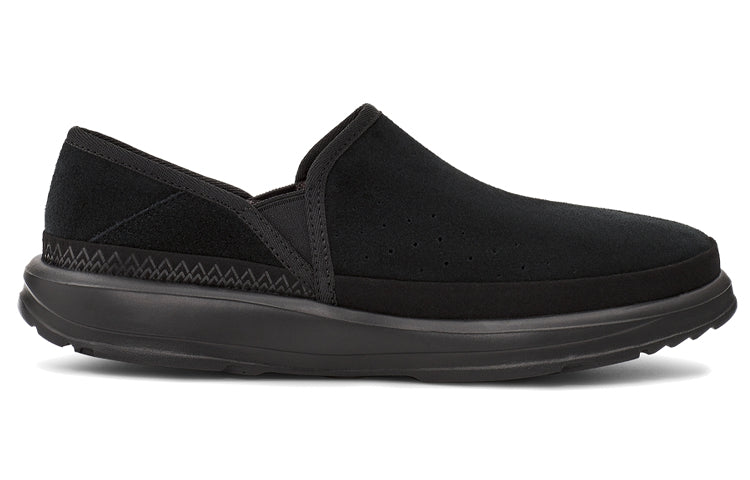 UGG Kick It Slip-On Athleisure Casual Sports Shoe Black Fleece Lined 1118495-BTNL