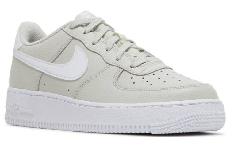 (GS) Nike Air Force 1 'Light Bone' CT3839-001