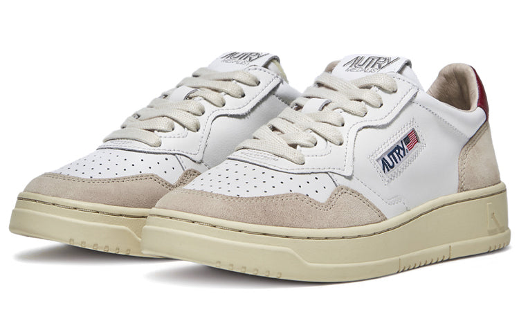 (WMNS) AUTRY Medalist Low Leather and Suede 'White Beige Red' AULW-LS48