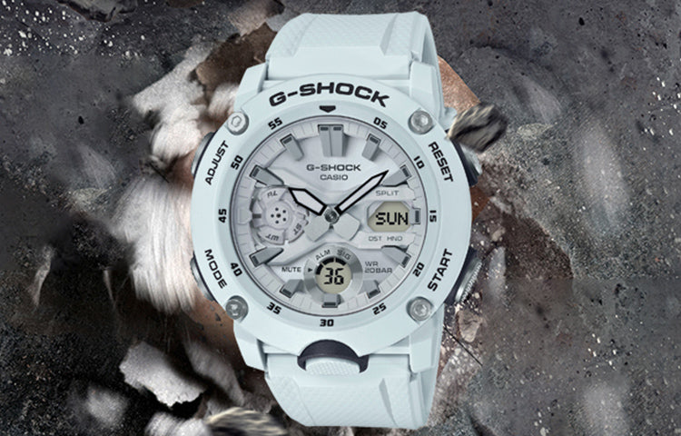 CASIO G-Shock Analog-Digital 'White' GA-2000S-7APR