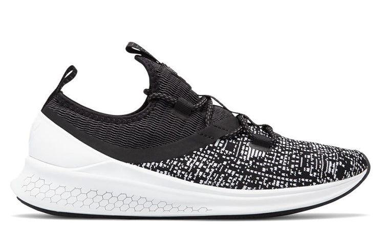 (WMNS) New Balance Fresh Foam LAZR 'Black White' WLAZRMH
