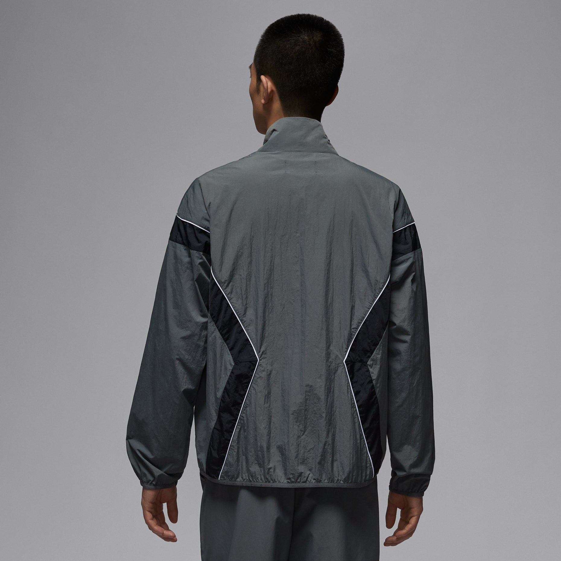 Air Jordan Brooklyn Draft Jacket 'Iron Grey Black'  IH2825-068