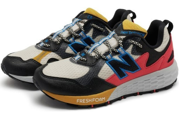 (WMNS) New Balance Fresh Foam Crag v2 Trail 'Black Red' WTCRGLS2