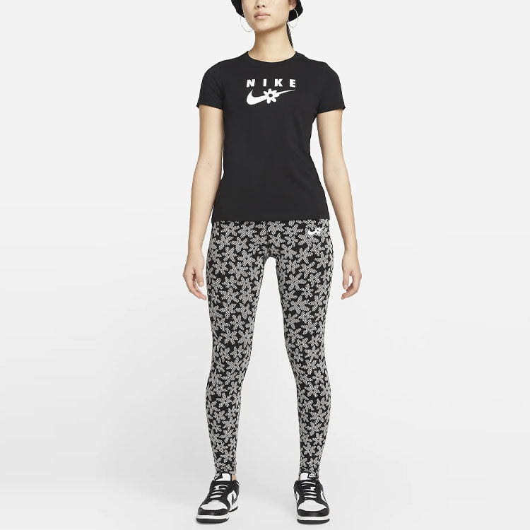 (WMNS) Nike AS W Sportswear Nike Sportswear Tee SS Sport DAISY Black DN5859-010