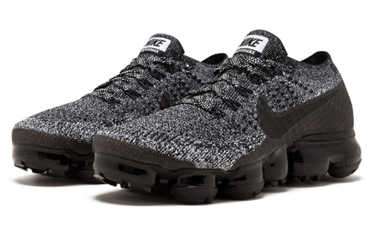 (WMNS) Nike Air Vapormax Flyknit 'Black White' 849557-041