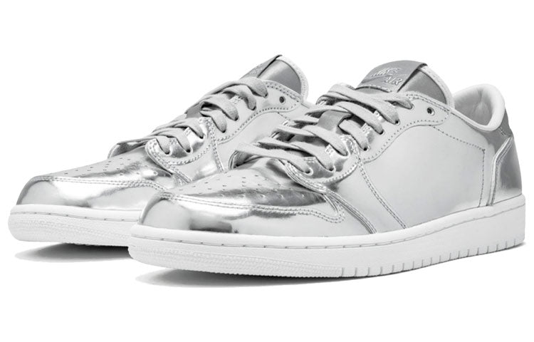 Air Jordan 1 Retro Low OG Pinnacle 'Metallic Silver' 852549-003