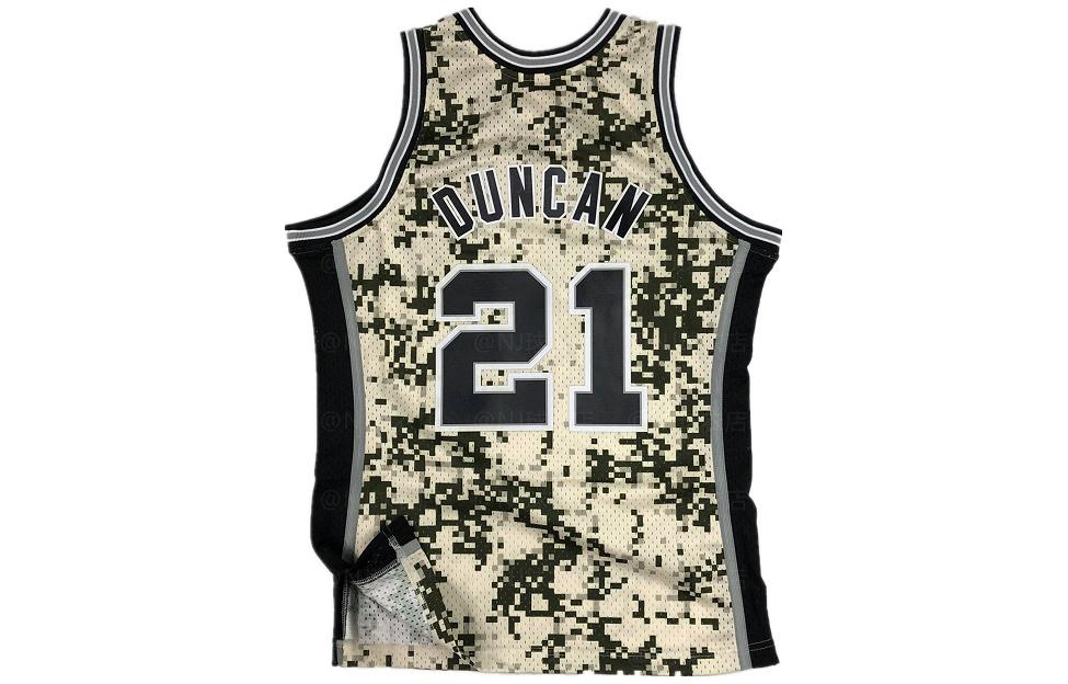 Mitchell & Ness SW 21 SMJY4453-SAS13TDUCAMO