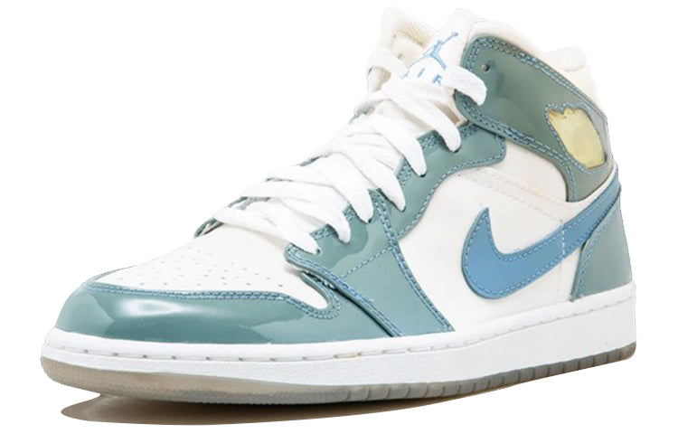 Air Jordan 1 Retro 'UNC Patent' 136085-140