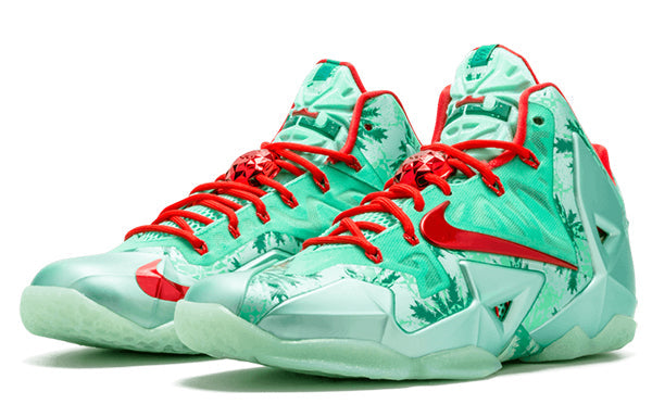 Nike LeBron 11 'Christmas' 616175-301